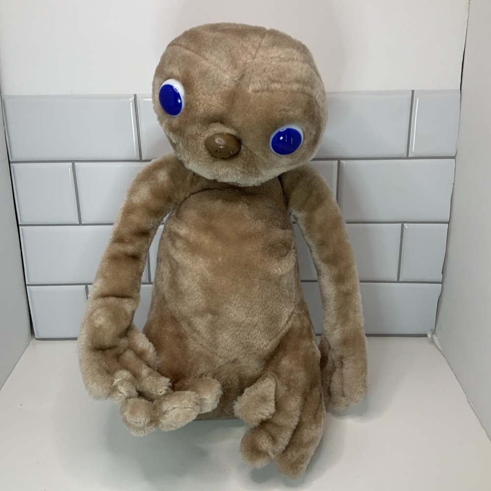 1982 Vintage ET Plush Kamar Stuffed Animal 16" Retro 1980s